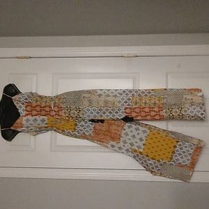 Xhilarations jump suit / Romper size S